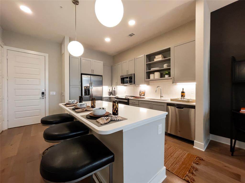 11101 Airport Blvd - Photo 1