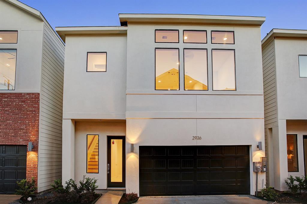 2944 Alice Street - Photo 1