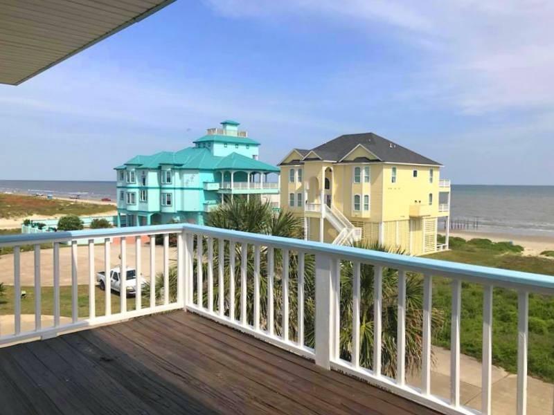 12214 Hershey Beach Drive - Photo 1