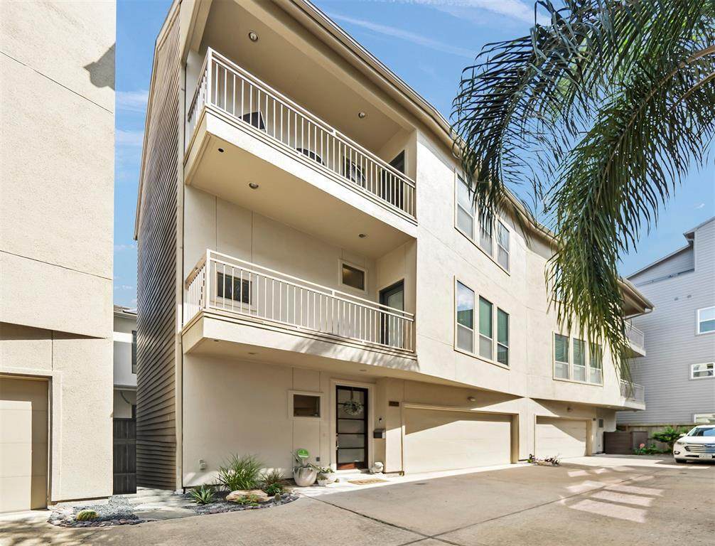 5535 Darling Street - Photo 1