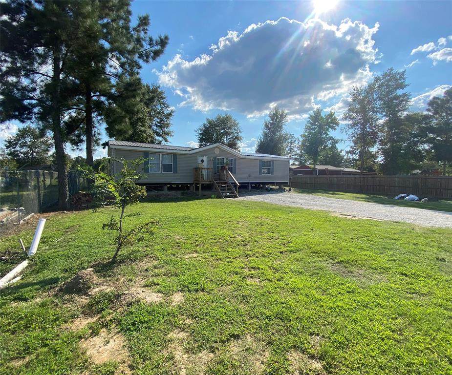 394 County Road 77002 - Photo 1