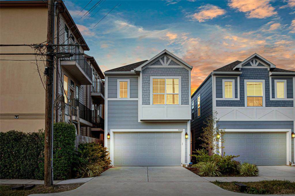 5244 Larkin Street - Photo 1