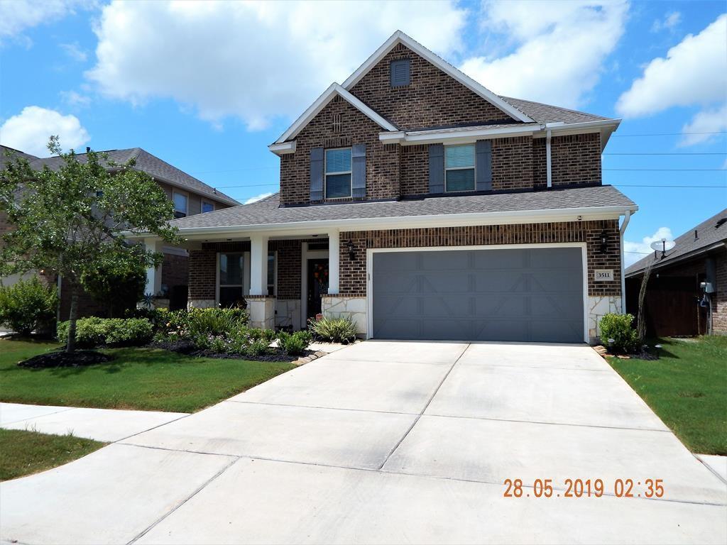 3511 Bay Dr - Photo 1