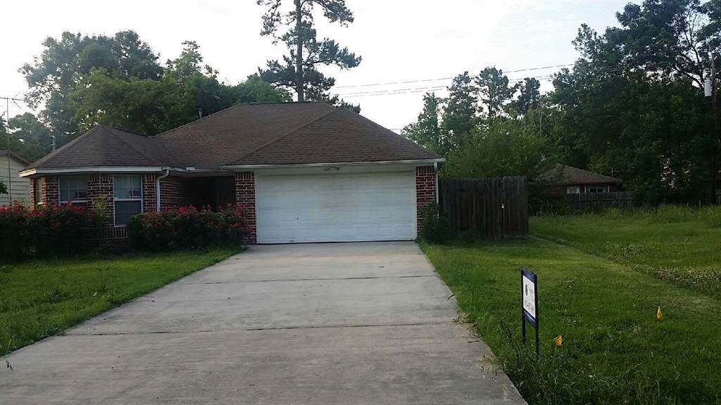 8205 Bigwood Street - Photo 1