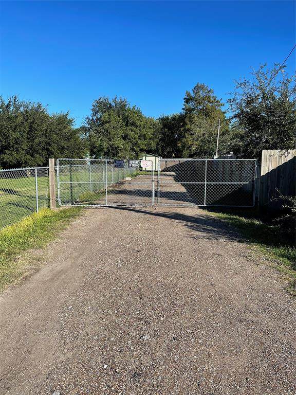 317 11th Street - Photo 1