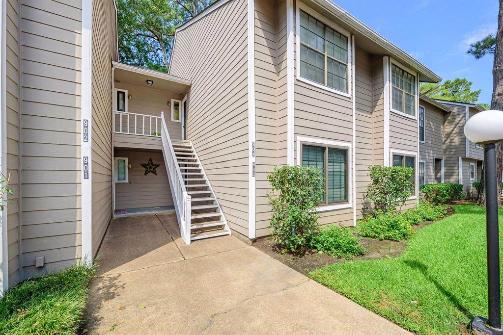 14911 Wunderlich Drive - Photo 1