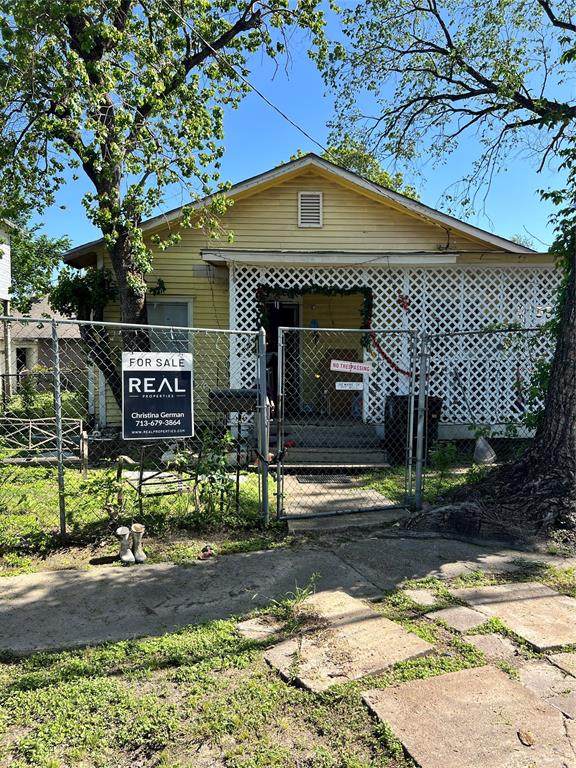 5305 Texas Street - Photo 1