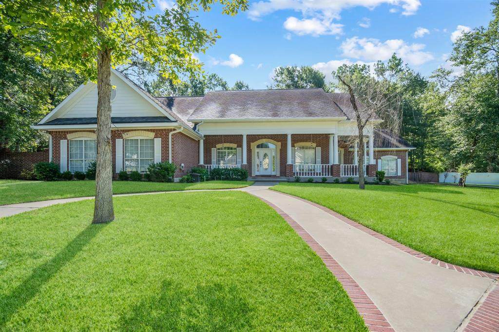 231 Windsor Lane - Photo 1