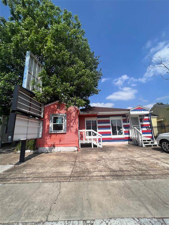 1124 Shepherd Drive - Photo 1