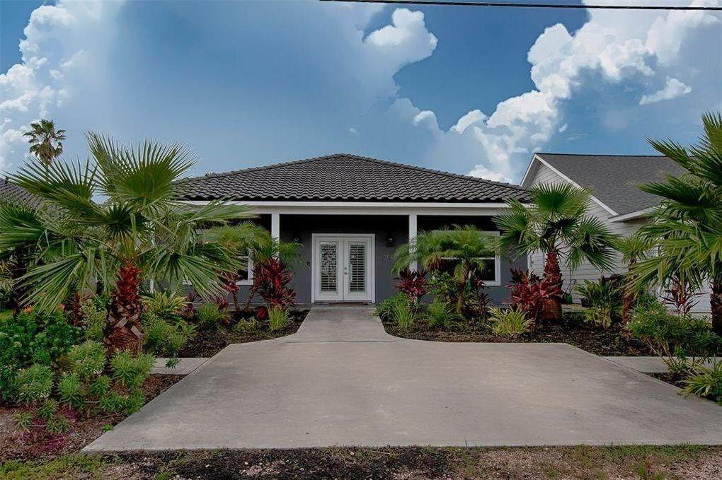 2843 Broadway Street - Photo 1