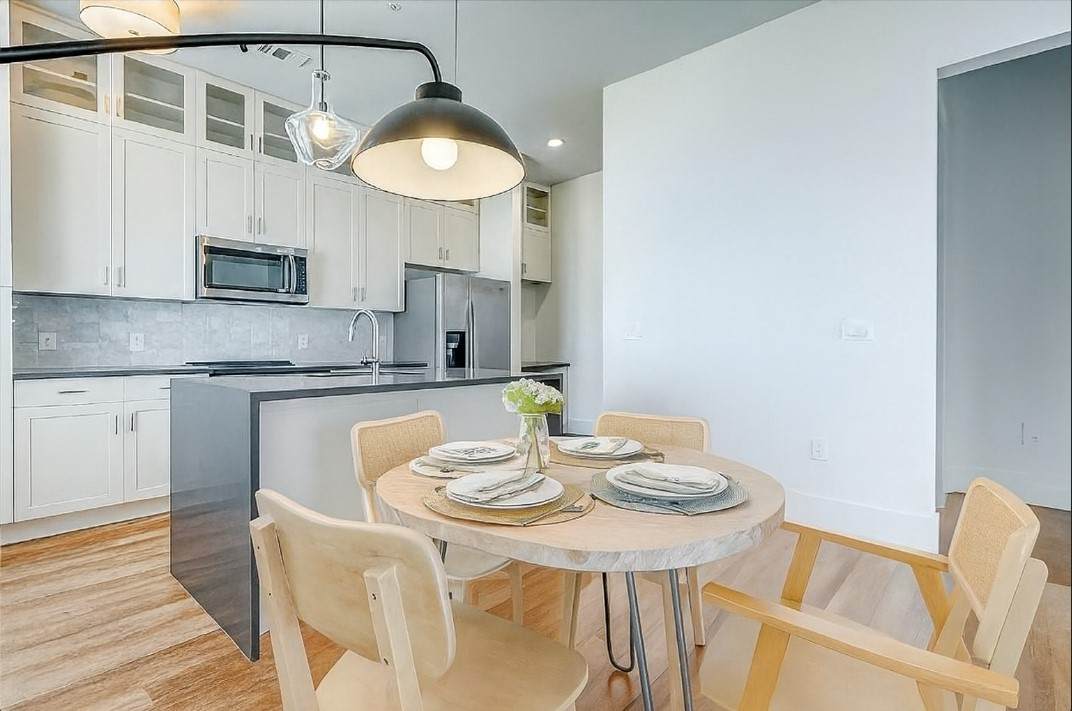 1508 Blodgett Street - Photo 1