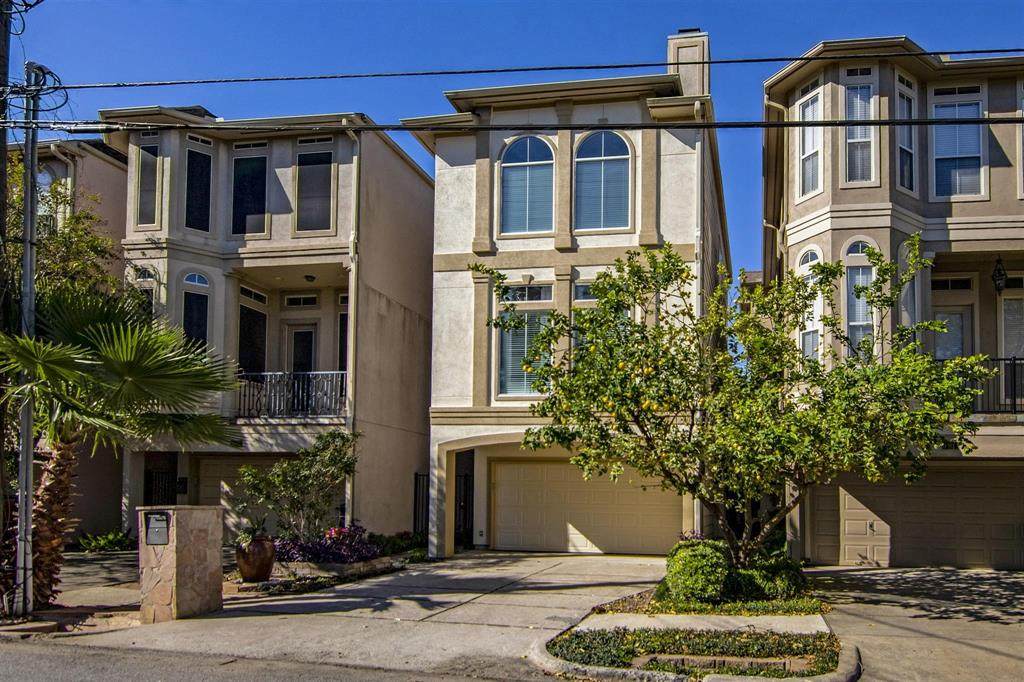623 Knox Street - Photo 1