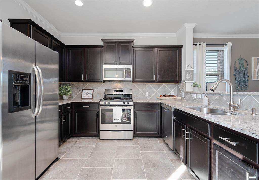 6862 Dogwood Cliff Lane - Photo 1