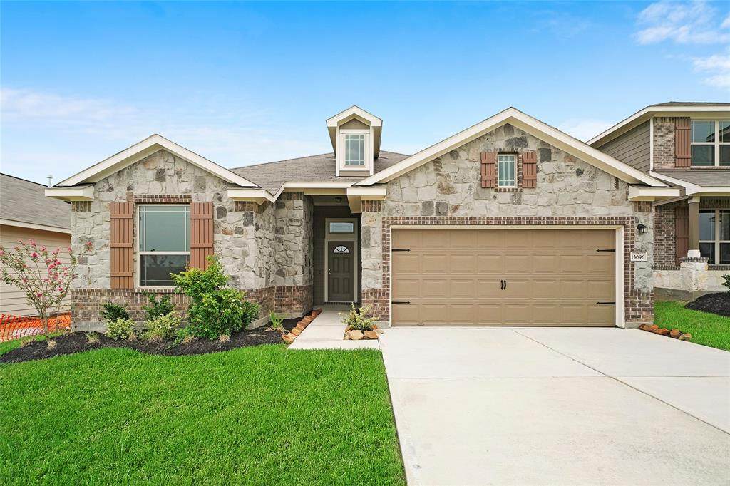 20161 Torrey Pines Lane - Photo 1