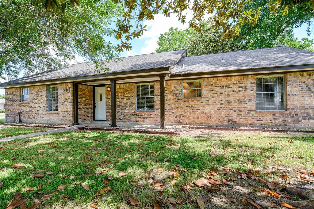 205 Swift Street - Photo 1