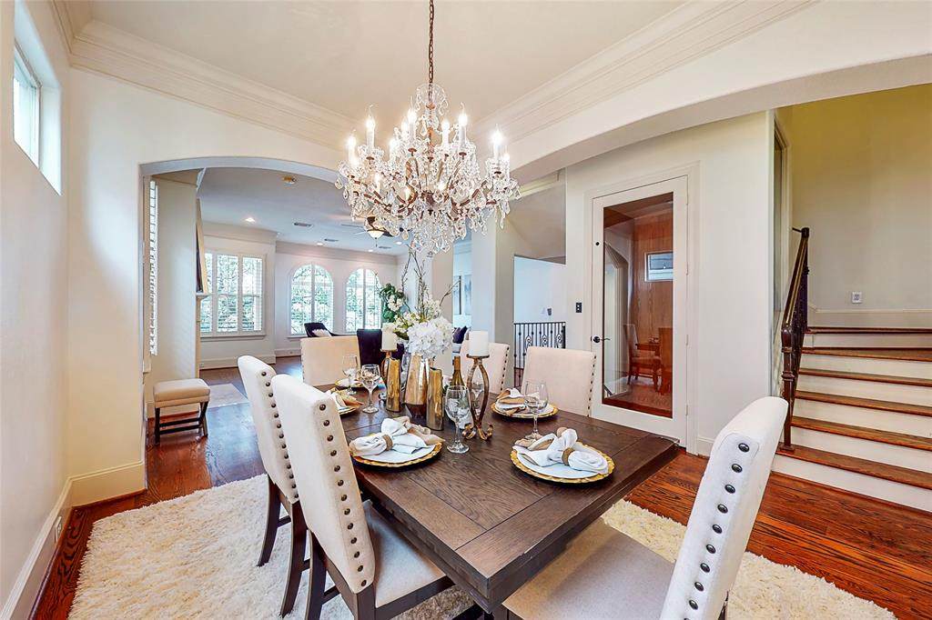 407 Bell Street - Photo 1