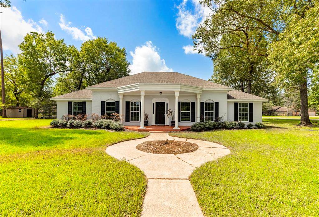 467 Pine Shadows Drive - Photo 1