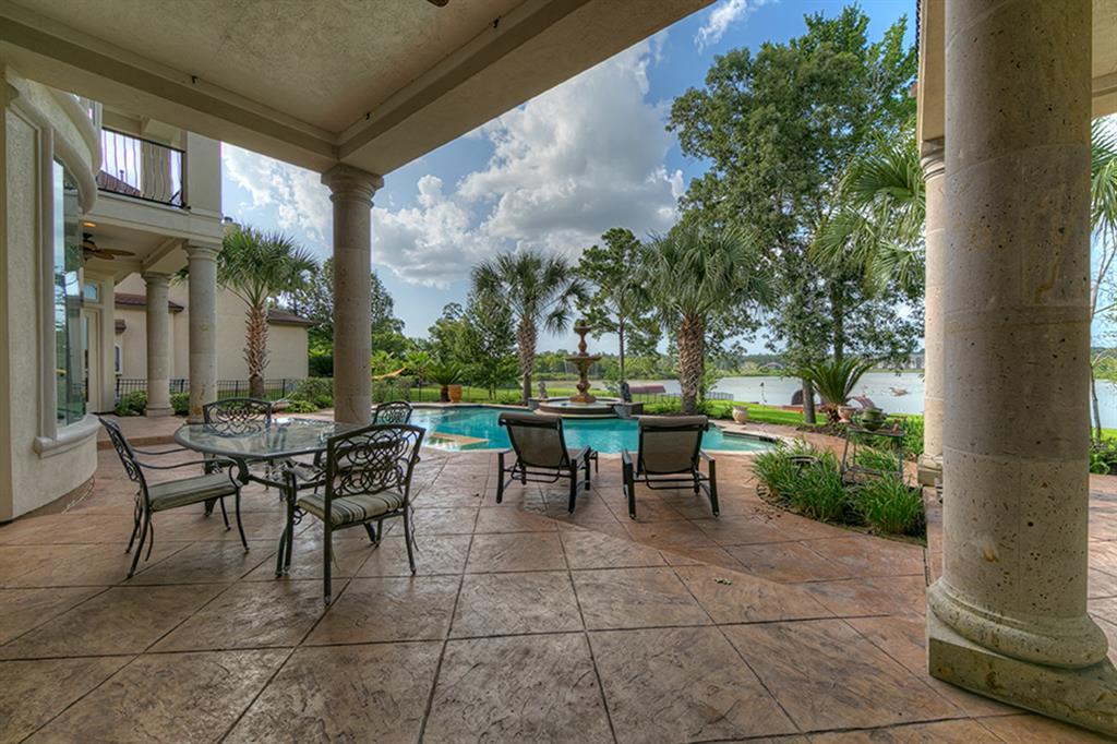 18852 Harbor Side Boulevard - Photo 1