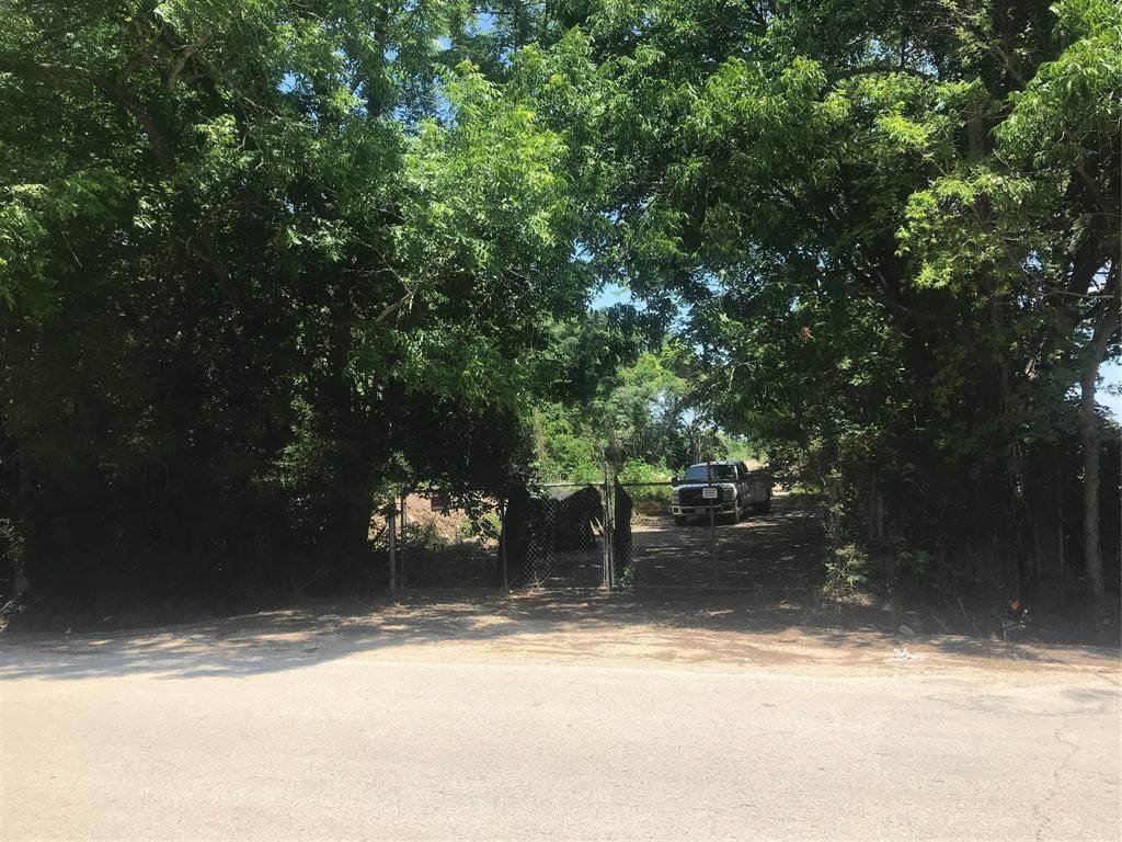 2115 Mansfield Street - Photo 1