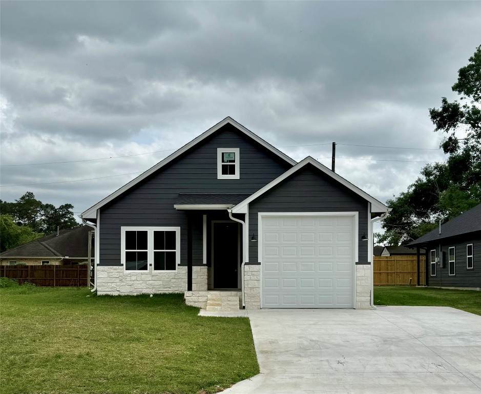 865 Dundee Street - Photo 1