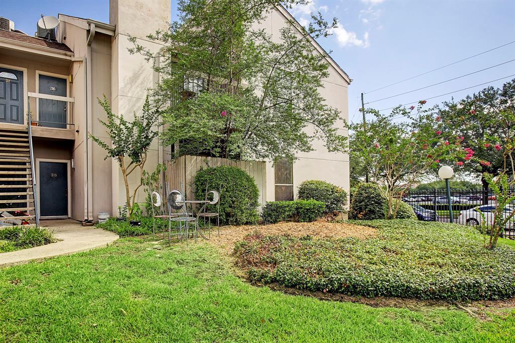 7950 Stadium Drive - Photo 1