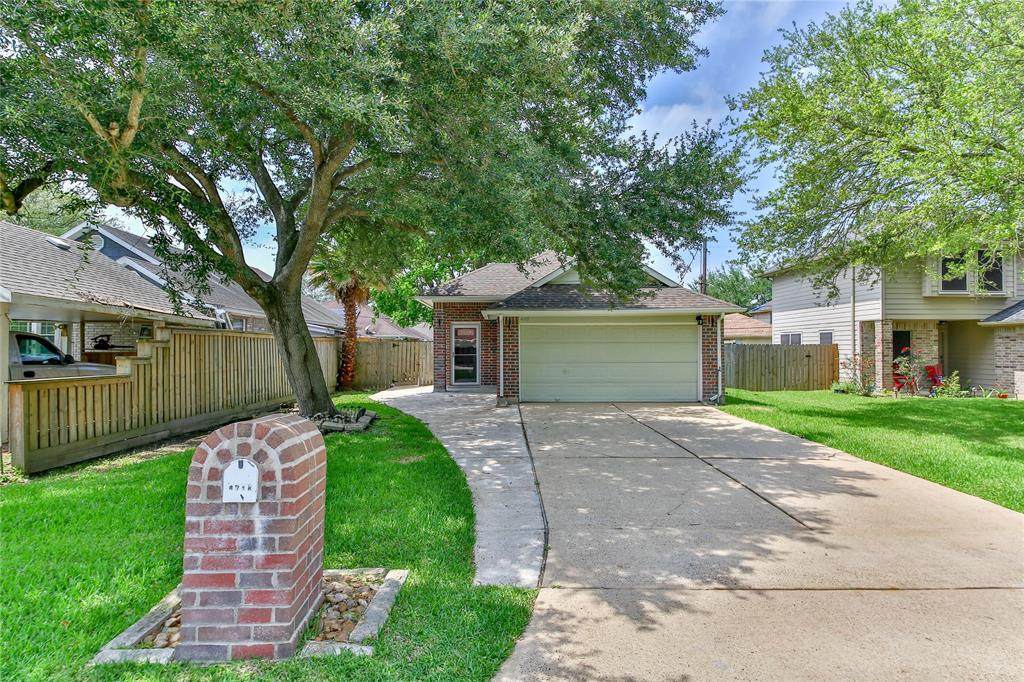 4718 Elm Street - Photo 1