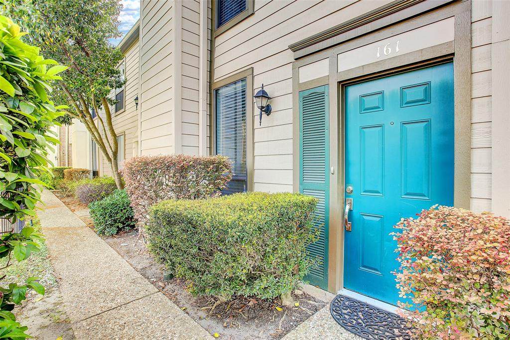 1201 Mcduffie Street - Photo 1