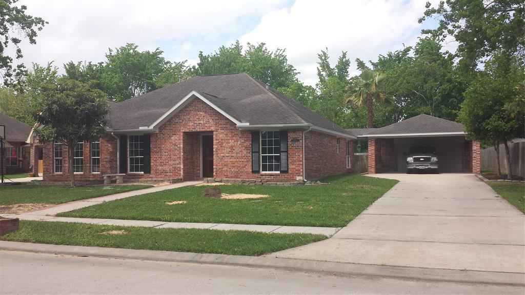 2206 Greenthread - Photo 1