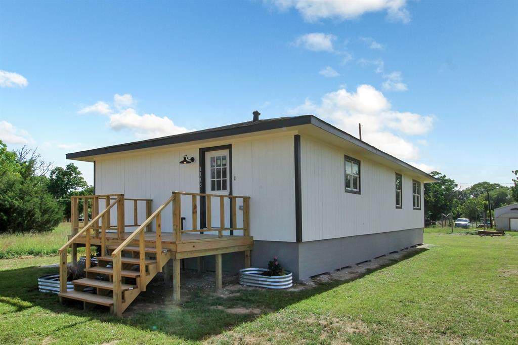 1115 22nd Street - Photo 1