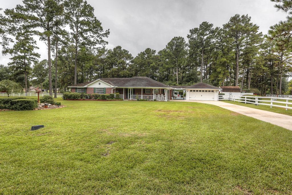 1207 Goodson Loop - Photo 1