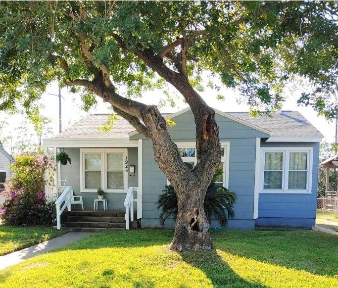 1925 Neumann Drive - Photo 1