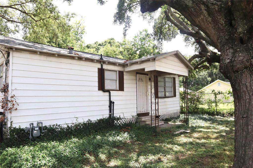 805 Ringold Street - Photo 1