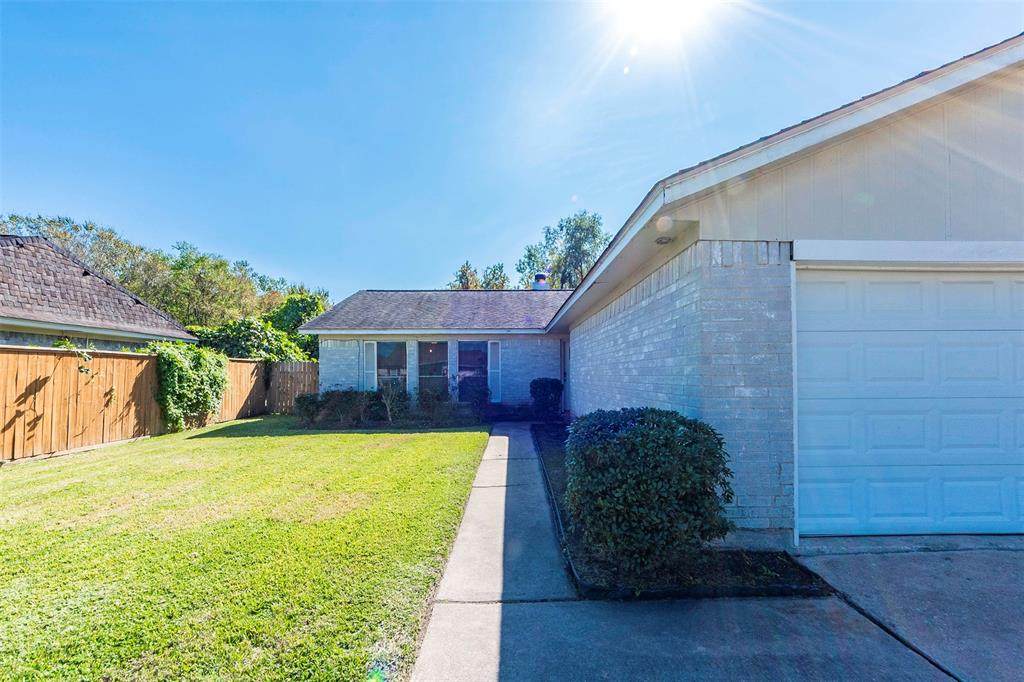 12514 Adirondack Drive - Photo 1