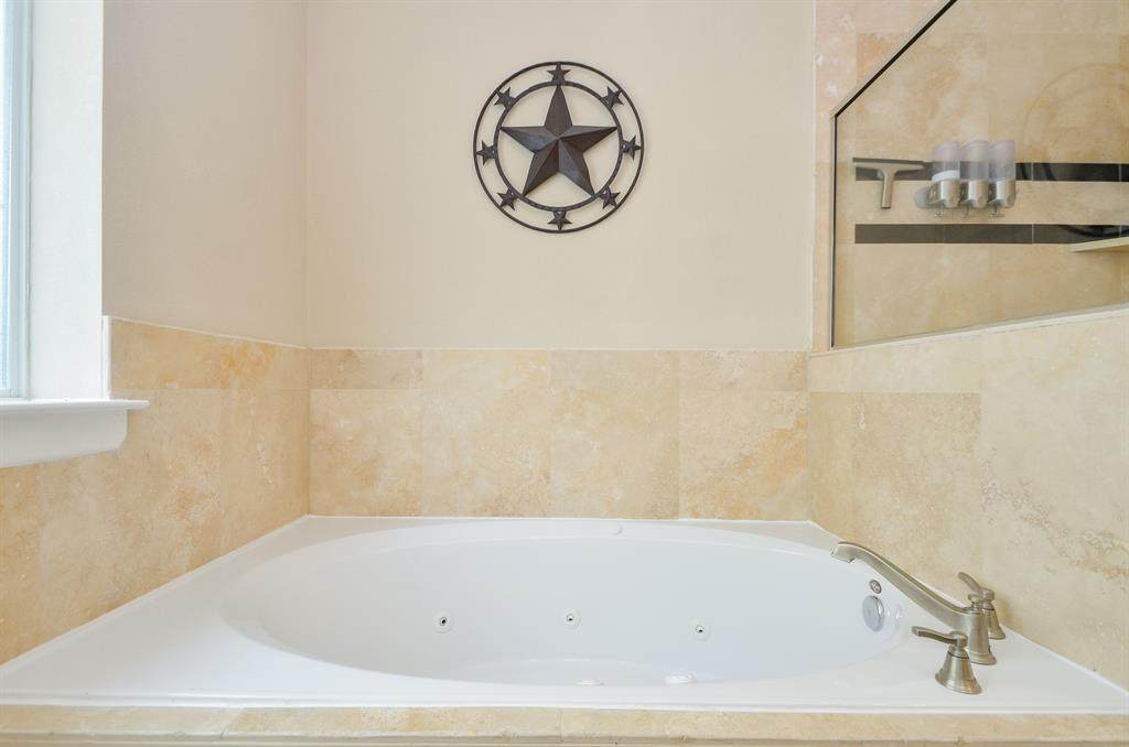 2310 Beall Street - Photo 1