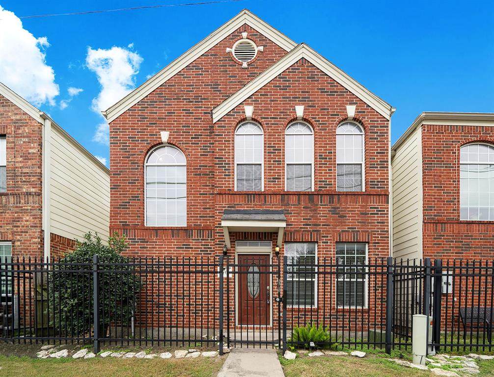 1761 Aden Drive - Photo 1