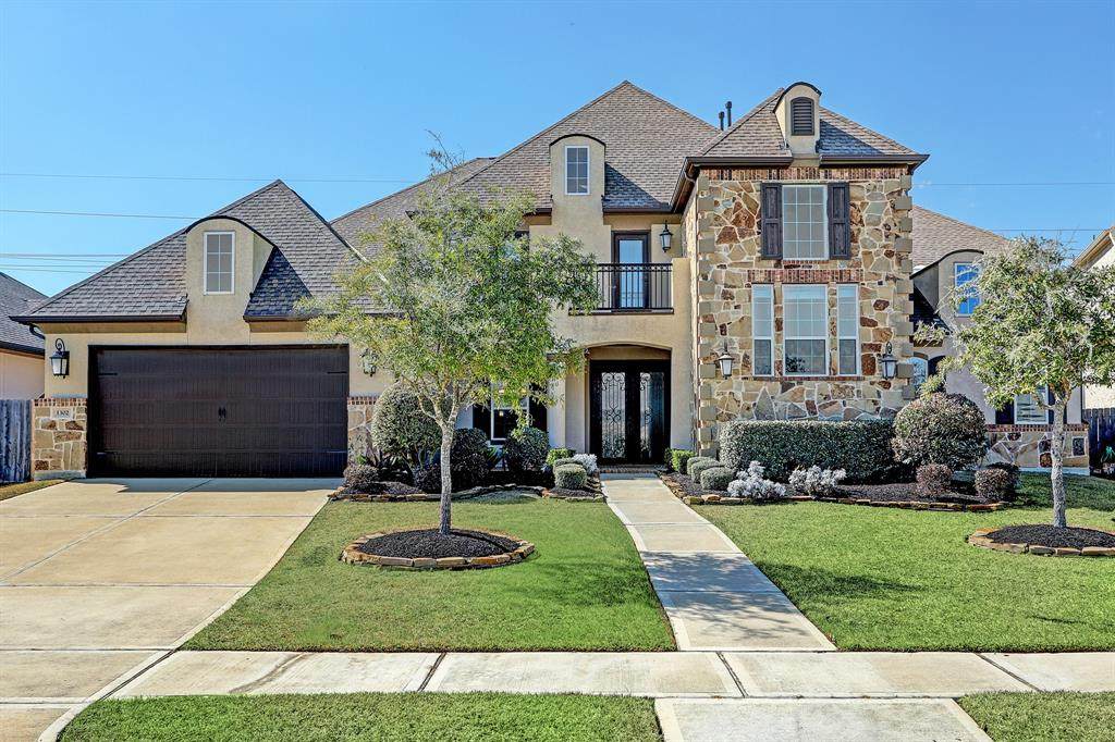 1302 Tamina Pass Lane - Photo 1