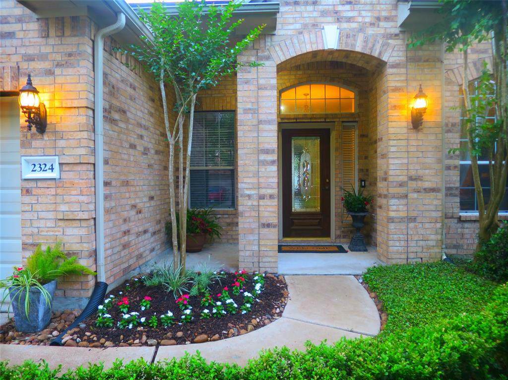 2324 Venice Drive - Photo 1 2324 Venice Drive - Photo 1