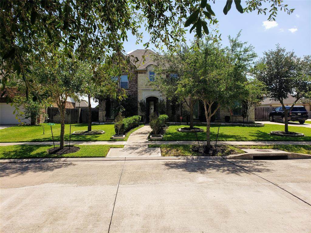 5303 Amber Sky Lane - Photo 1