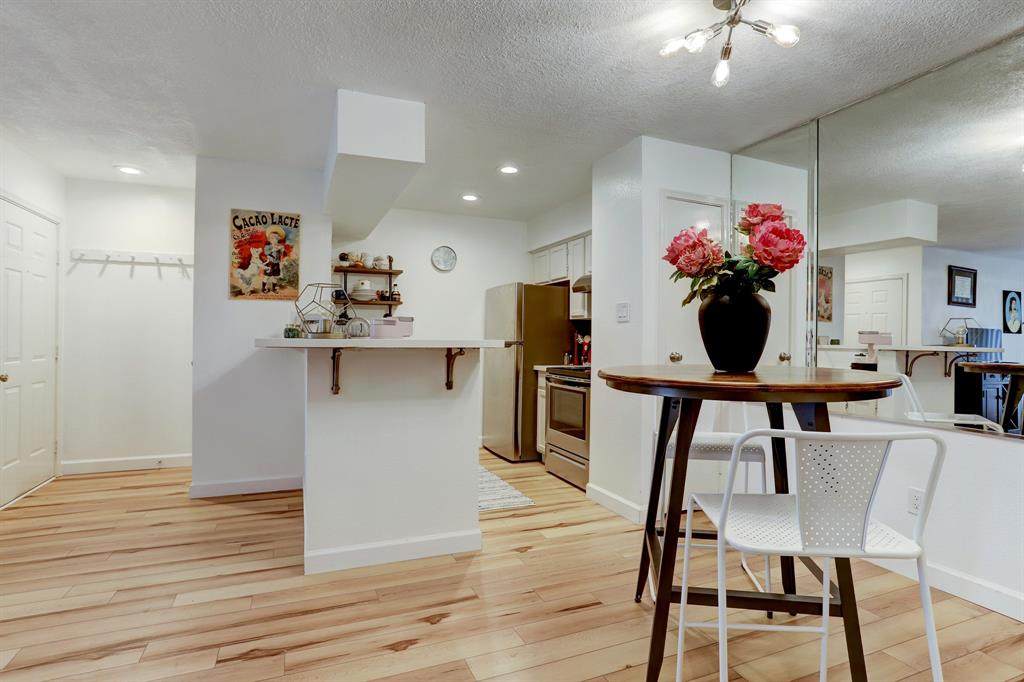 12550 Whittington Drive - Photo 1