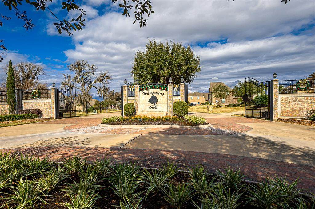 8310 Lofty Pines - Photo 1