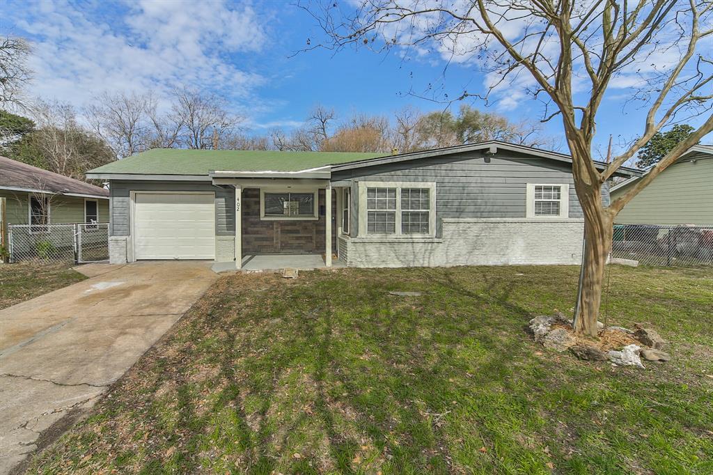 402 Sunnyside Street - Photo 1