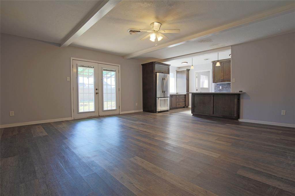 523 Yaupon Street - Photo 1
