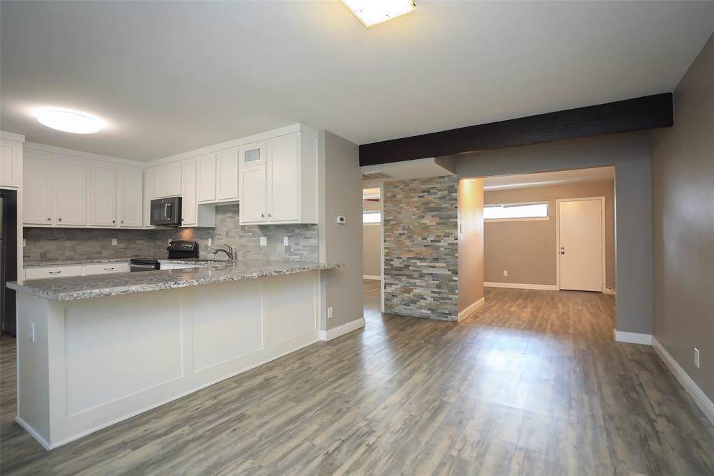 4711 Aftonshire Drive - Photo 1