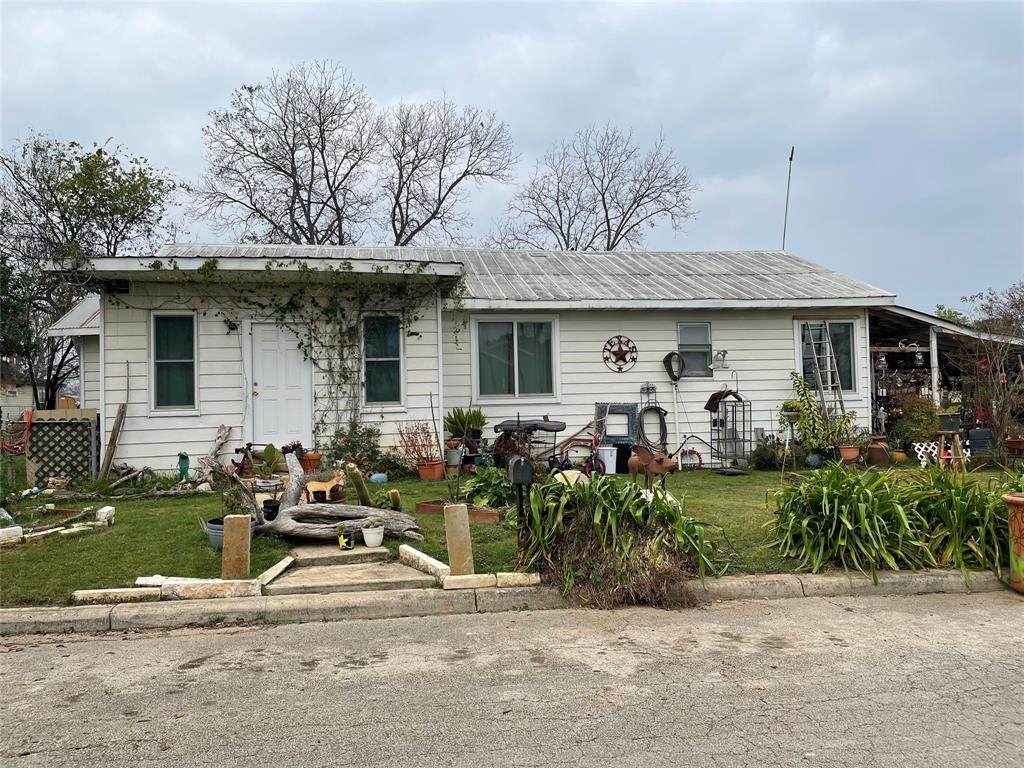 311 Church Street - Photo 1