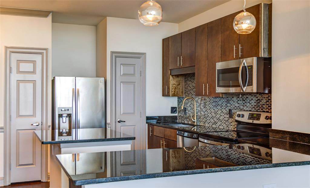 4620 N Braeswood Blvd - Photo 1