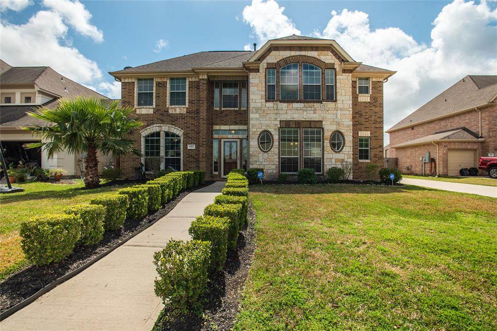 1563 Segovia Drive - Photo 1
