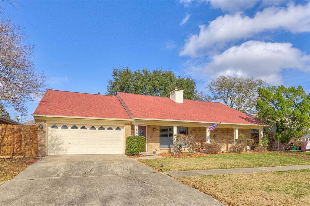 2206 Willow Dell Drive - Photo 1