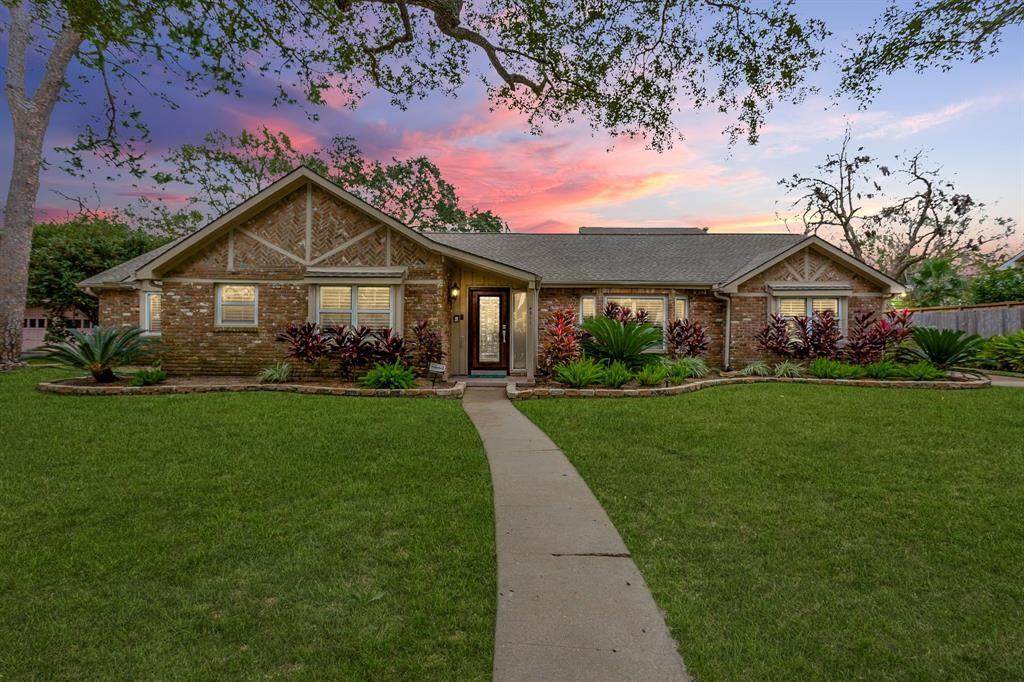 4911 Braesvalley Drive - Photo 1
