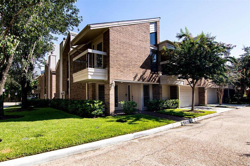 4726 Post Oak Timber Drive - Photo 1