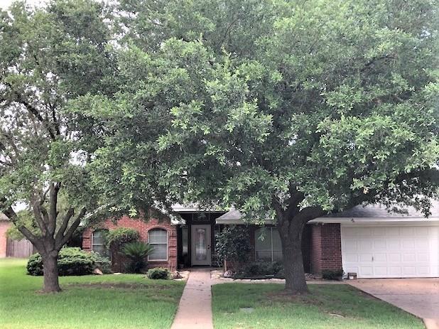 2602 Twisted Oak Drive - Photo 1